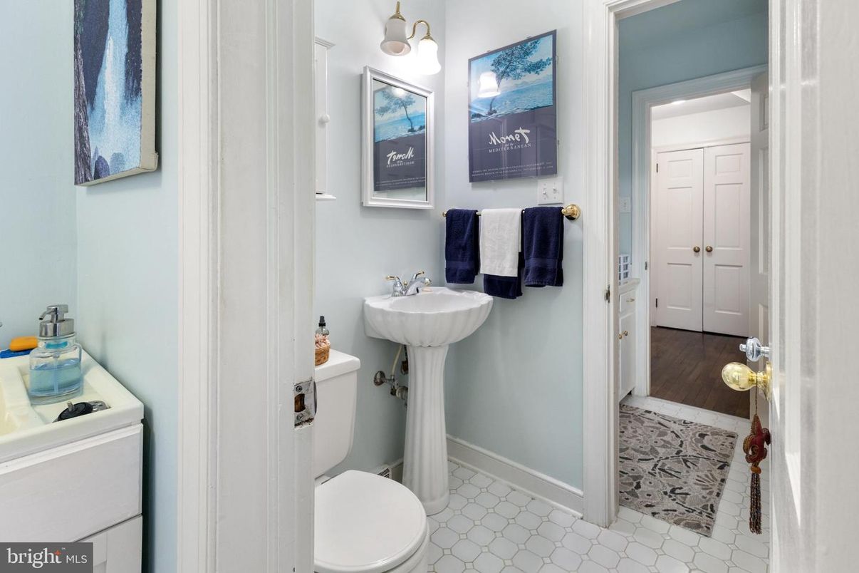 Bathroom, Interior, Wood Texture Flooring