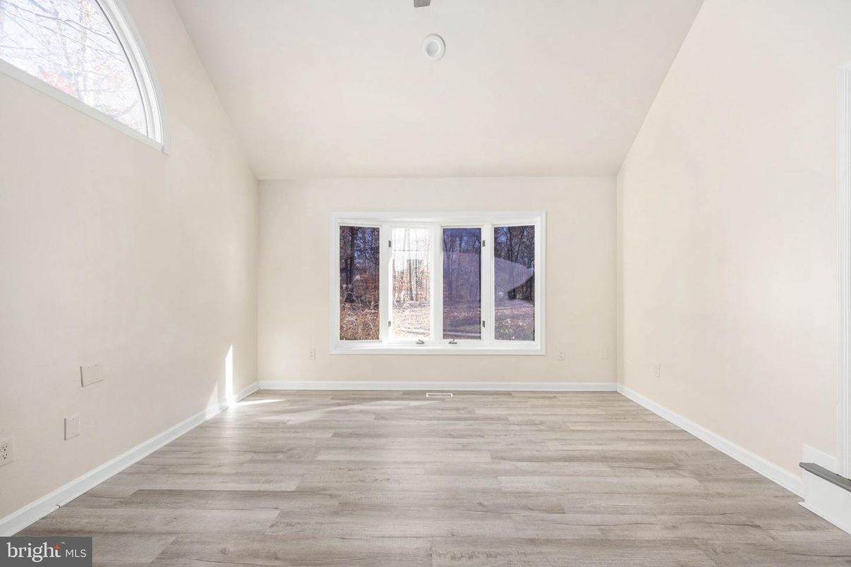 Empty room, Interior, Wood Texture Flooring