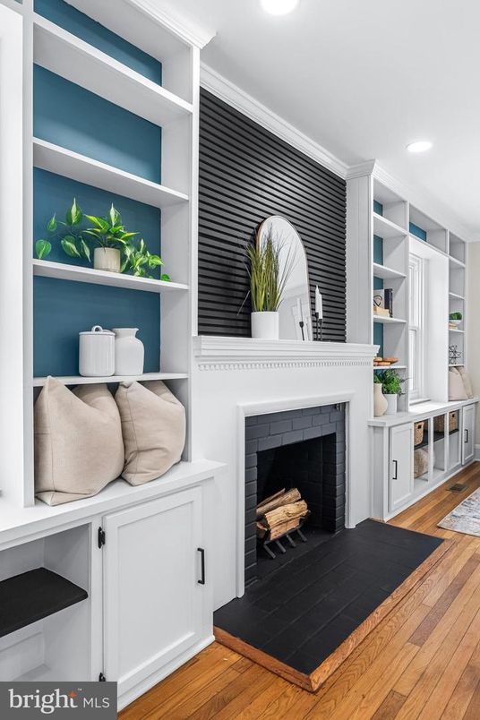 Fireplace, Interior, Recessed Lighting, Wood Texture Flooring