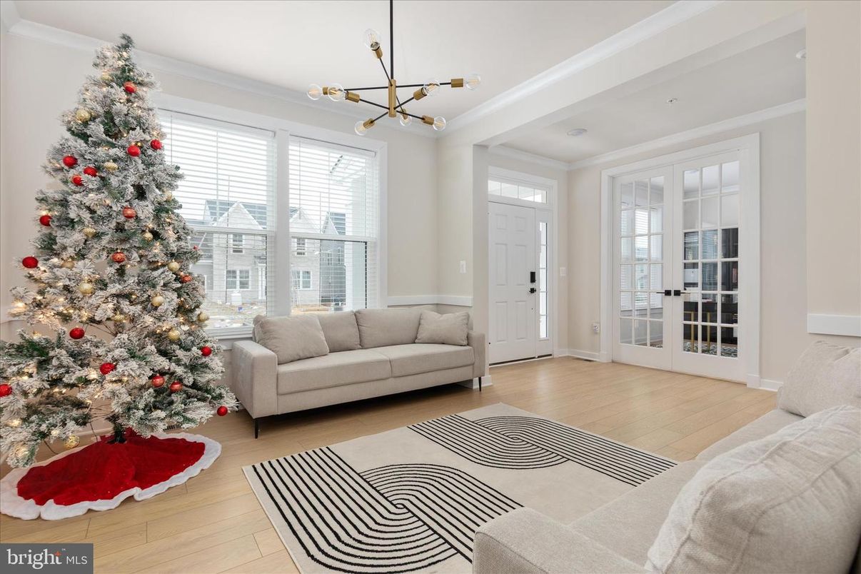 Interior, Living room, Pendant Lights, Wood Texture Flooring