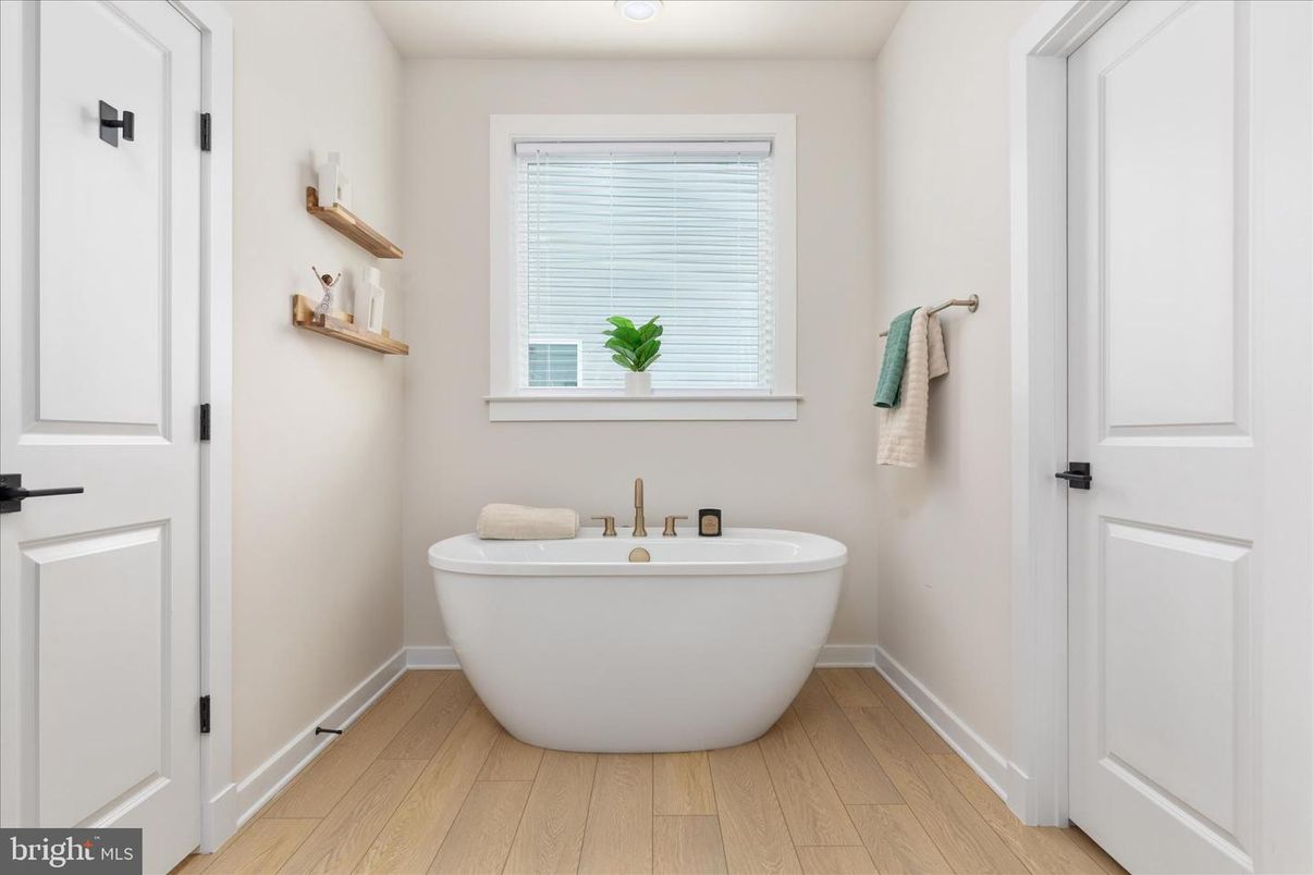 Bathroom, Free Standing Baths, Interior, Wood Texture Flooring