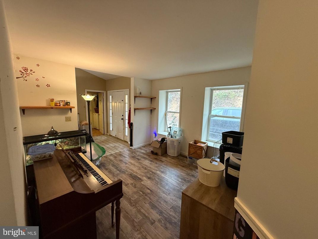 Interior, Piano, Wood Texture Flooring