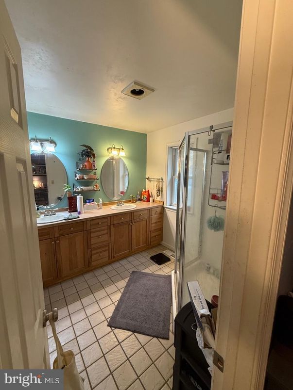 Bathroom, Dual Sink Vanities, Glass Shower, Interior