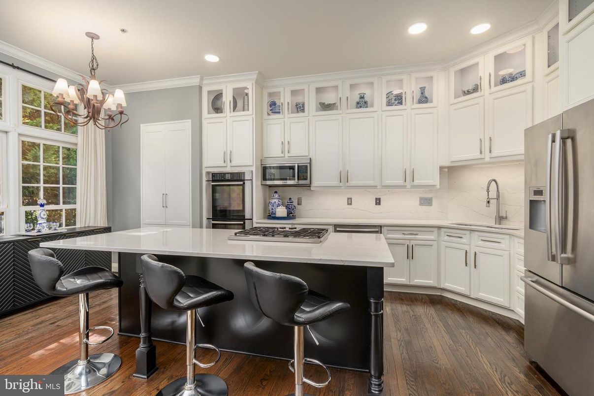 Chandelier, Interior, Kitchen, Recessed Lighting, Stainless Steel Appliances, Wood Texture Flooring