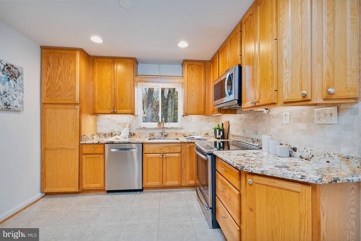 Interior, Kitchen, Recessed Lighting