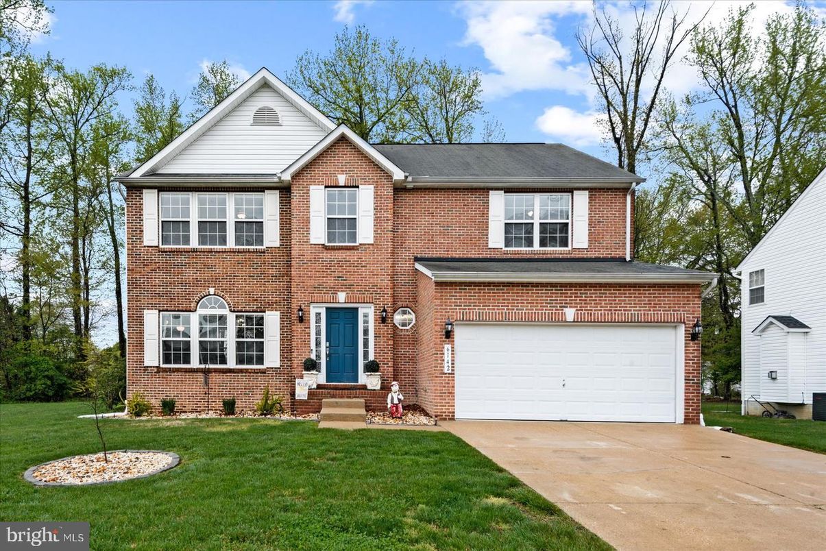 Attached, Exterior, Facade, Brick Facade, Brick Traditional