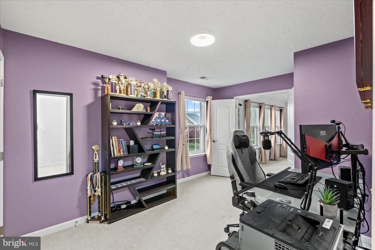 Fitness Equipment, Home Office, Interior, Recessed Lighting