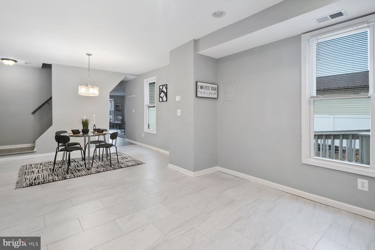 Chandelier, Dining room, Interior, Marble