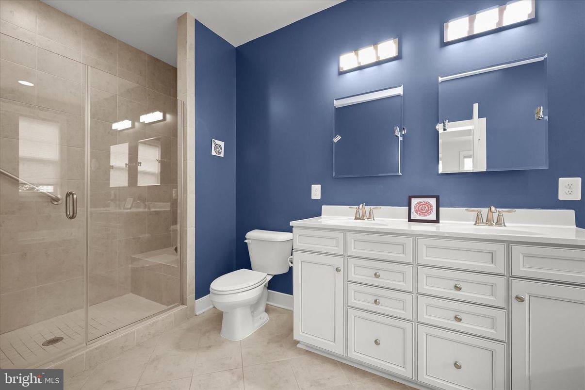 Bathroom, Dual Sink Vanities, Glass Shower, Interior