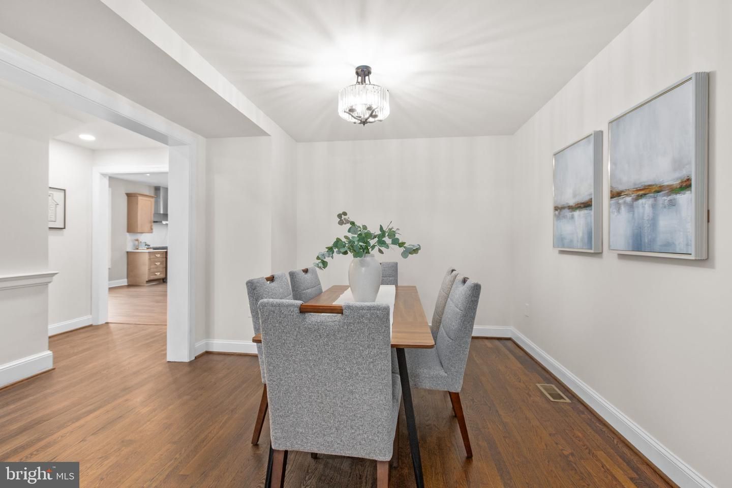 Dining room, Interior, Recessed Lighting, Wood Texture Flooring