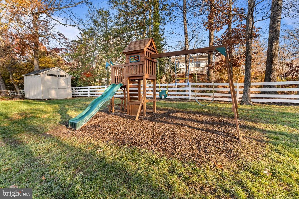Backyard, Exterior, Playground