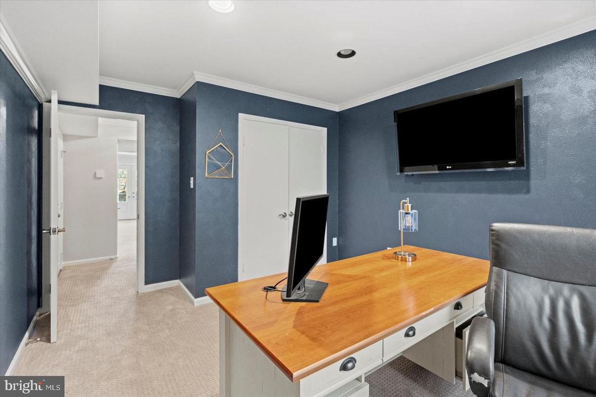 Home Office, Interior, Recessed Lighting