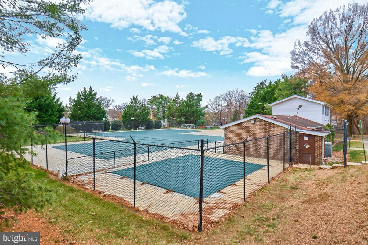 Exterior, Tennis Courts