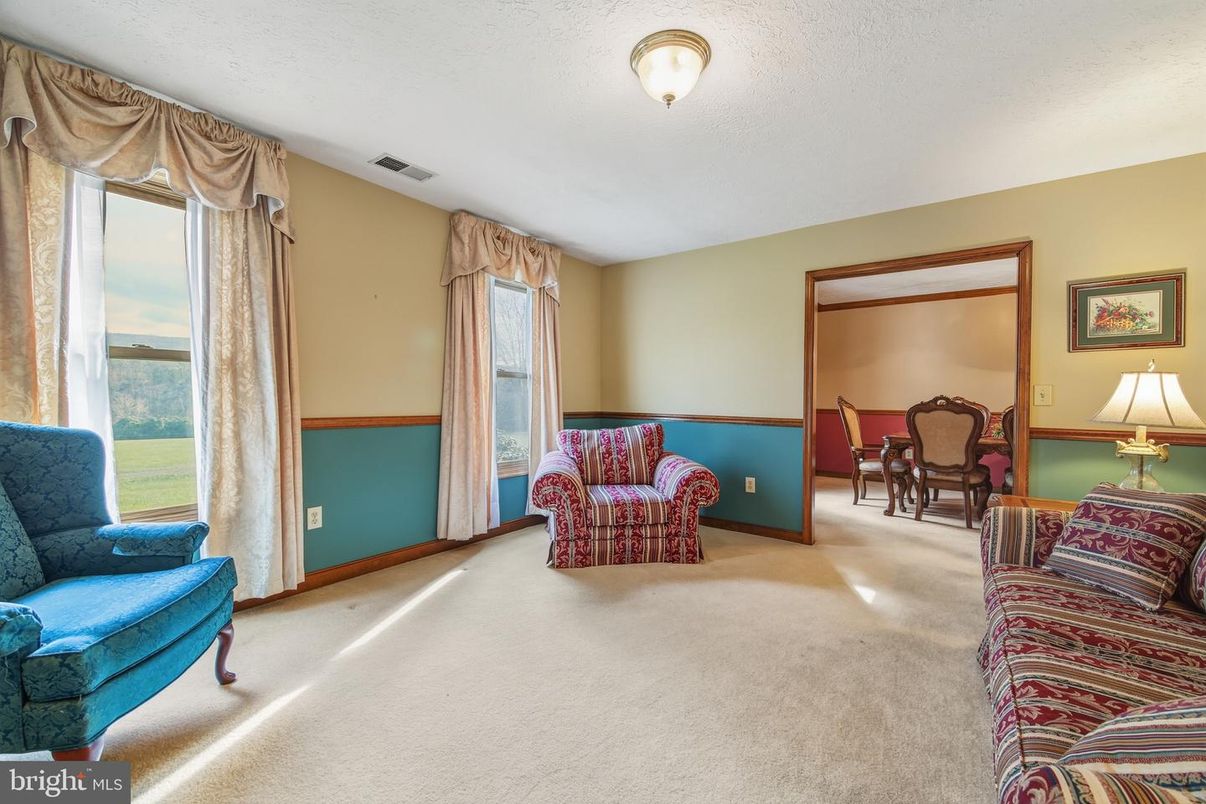 Dining room, Interior