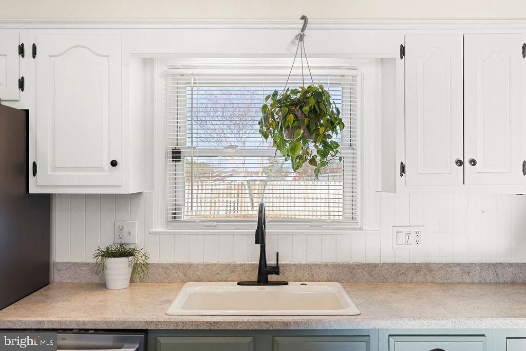 Interior, Kitchen, Pendant Lights