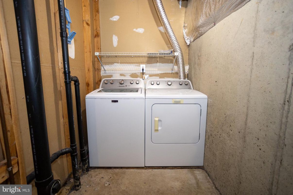 Interior, Utility Closets, Washer