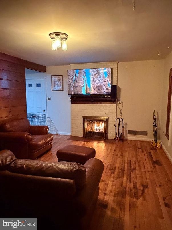 Fireplace, Interior, Living room, Wood Texture Flooring, Wooden Walls