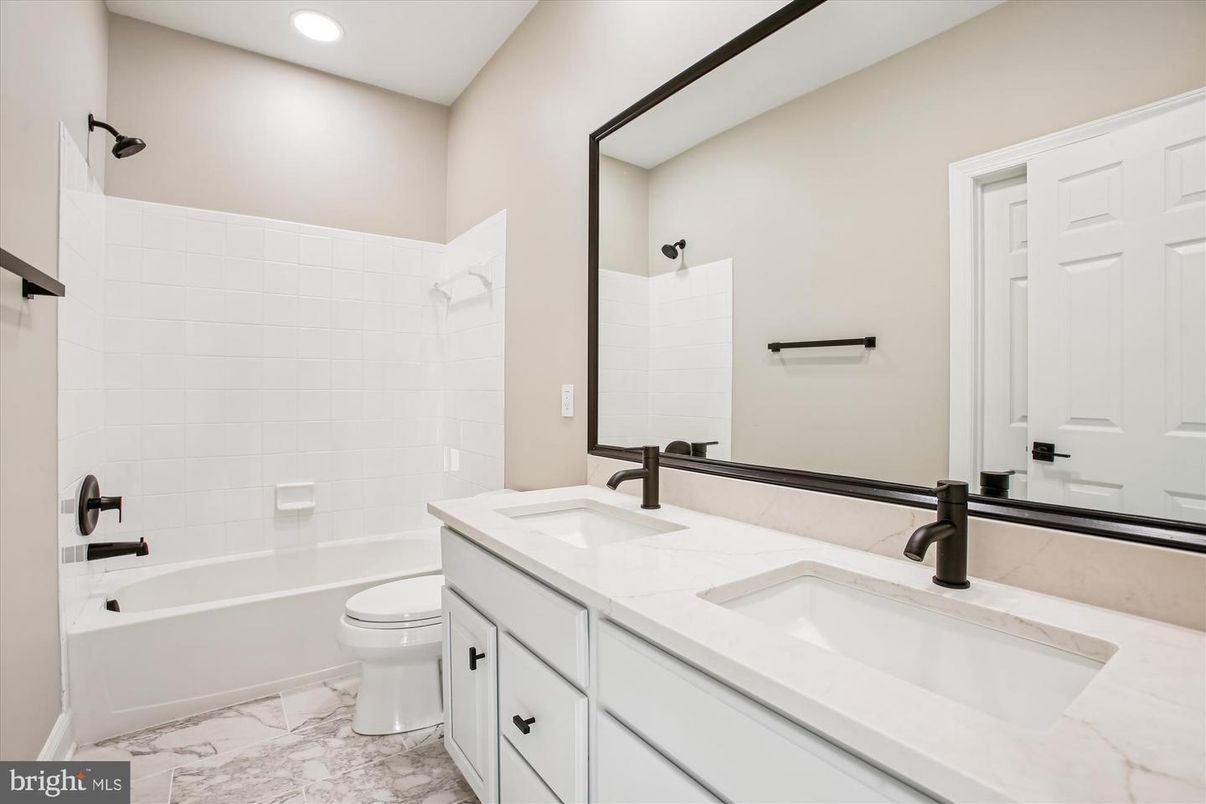 Bathroom, Dual Sink Vanities, Interior, Marble, Recessed Lighting