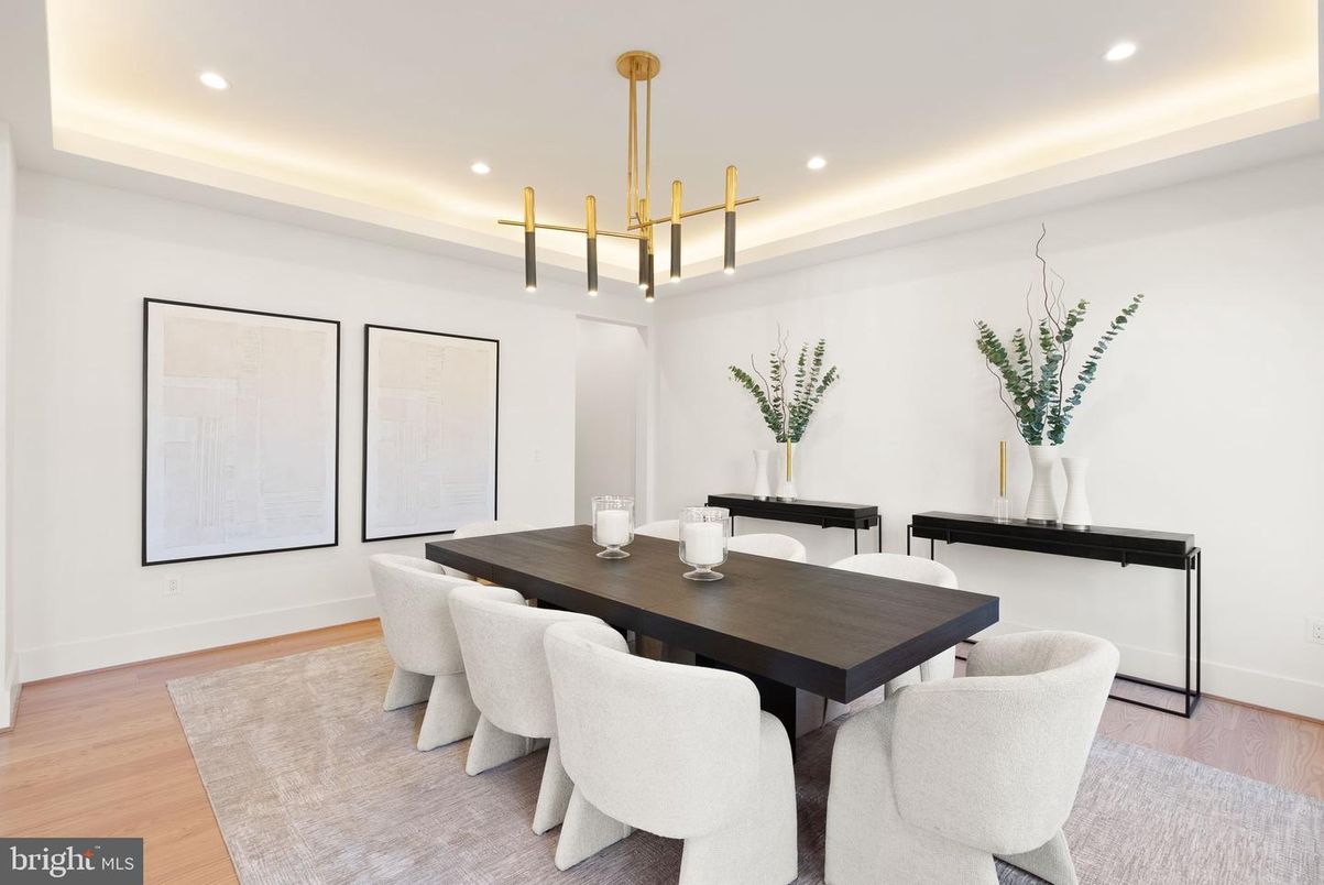 Dining room, Interior, Pendant Lights, Recessed Lighting, Wood Texture Flooring