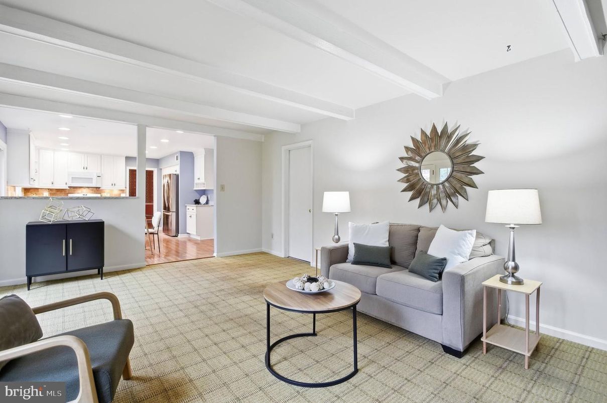 Interior, Kitchen, Living room, Recessed Lighting, Wood Texture Flooring