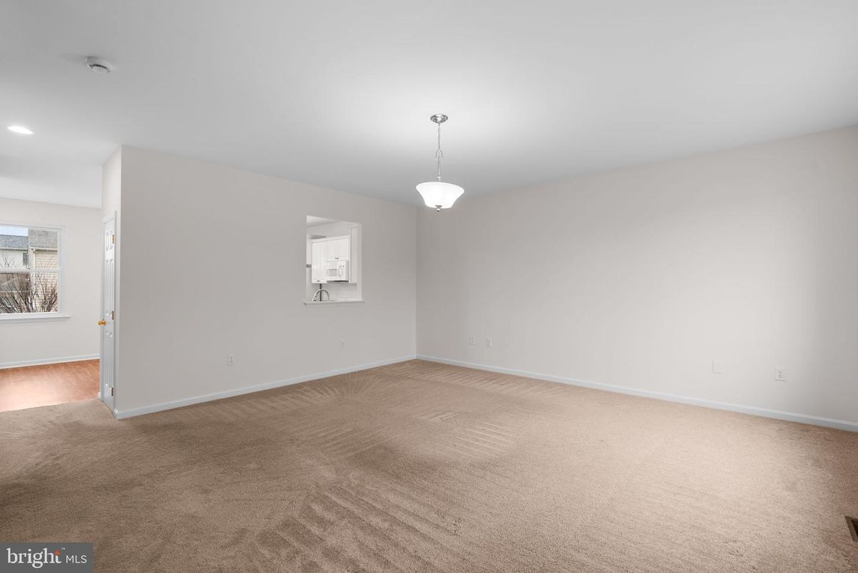 Empty room, Interior, Pendant Lights, Recessed Lighting