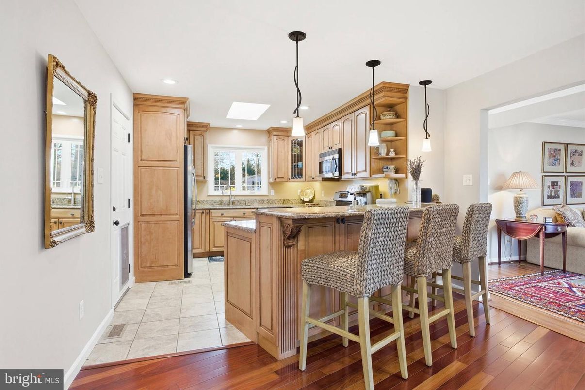 Interior, Kitchen, Pendant Lights, Recessed Lighting, Wood Texture Flooring