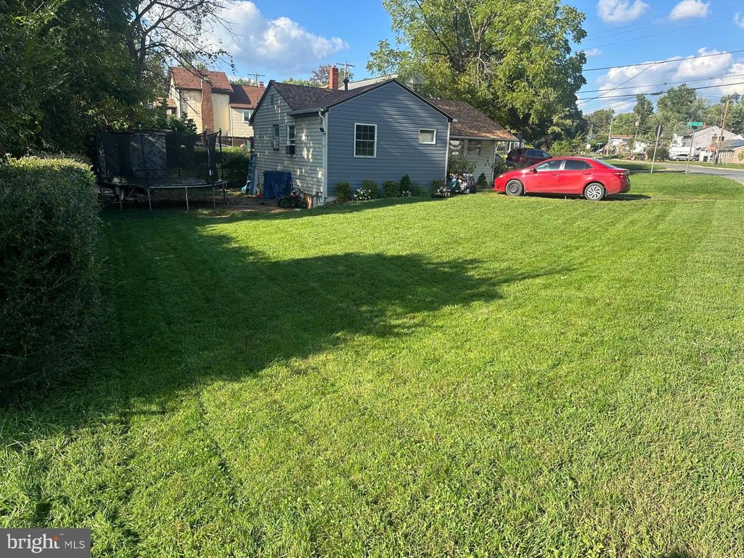 Backyard, Exterior, Playground