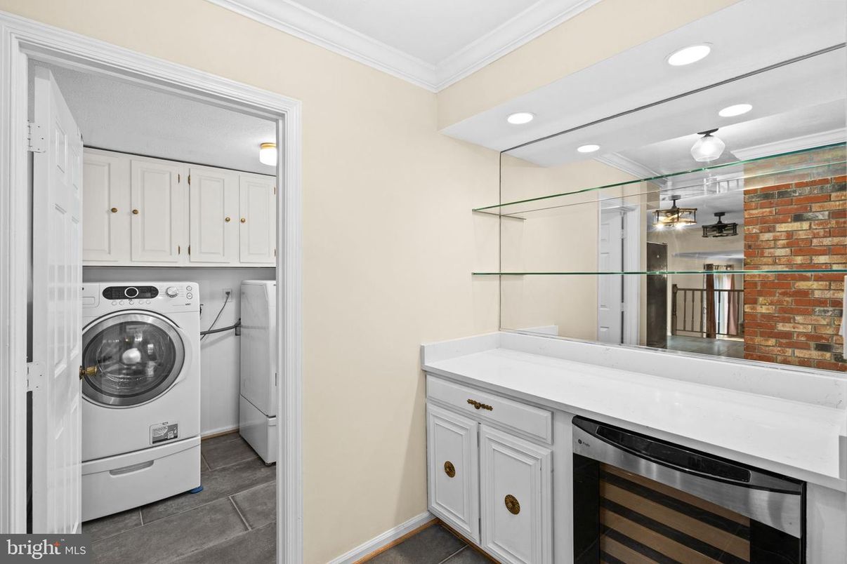 Interior, Recessed Lighting, Stone Walls, Utility Closets, Washer