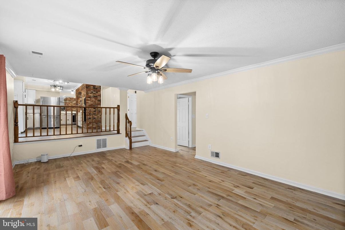 Empty room, Interior, Stone Walls, Wood Texture Flooring