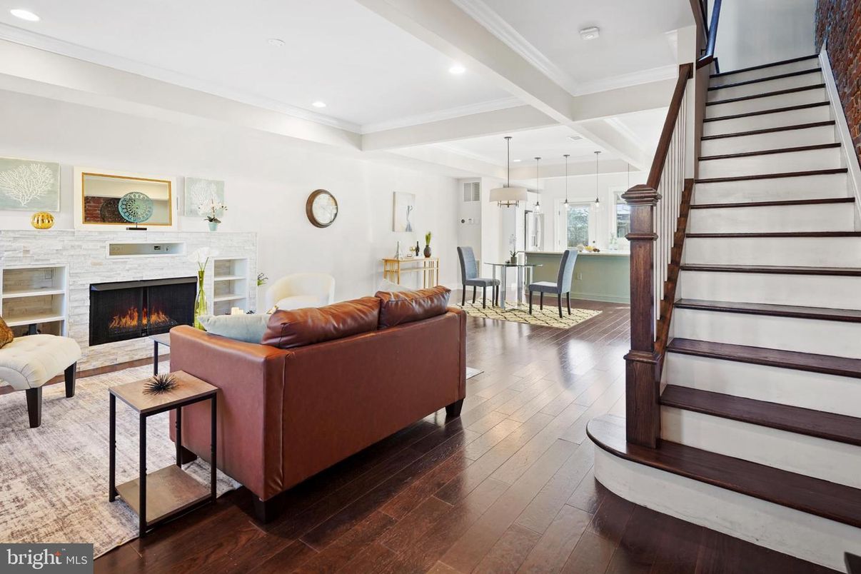Dining room, Fireplace, Interior, Living room, Pendant Lights, Recessed Lighting, Wood Texture Flooring