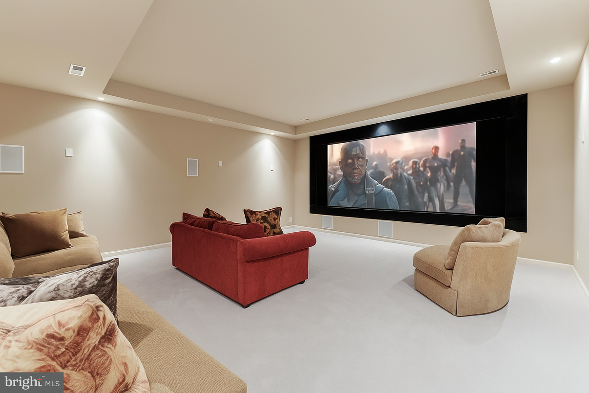 Interior, Projection Screen, Recessed Lighting, Theatre Room