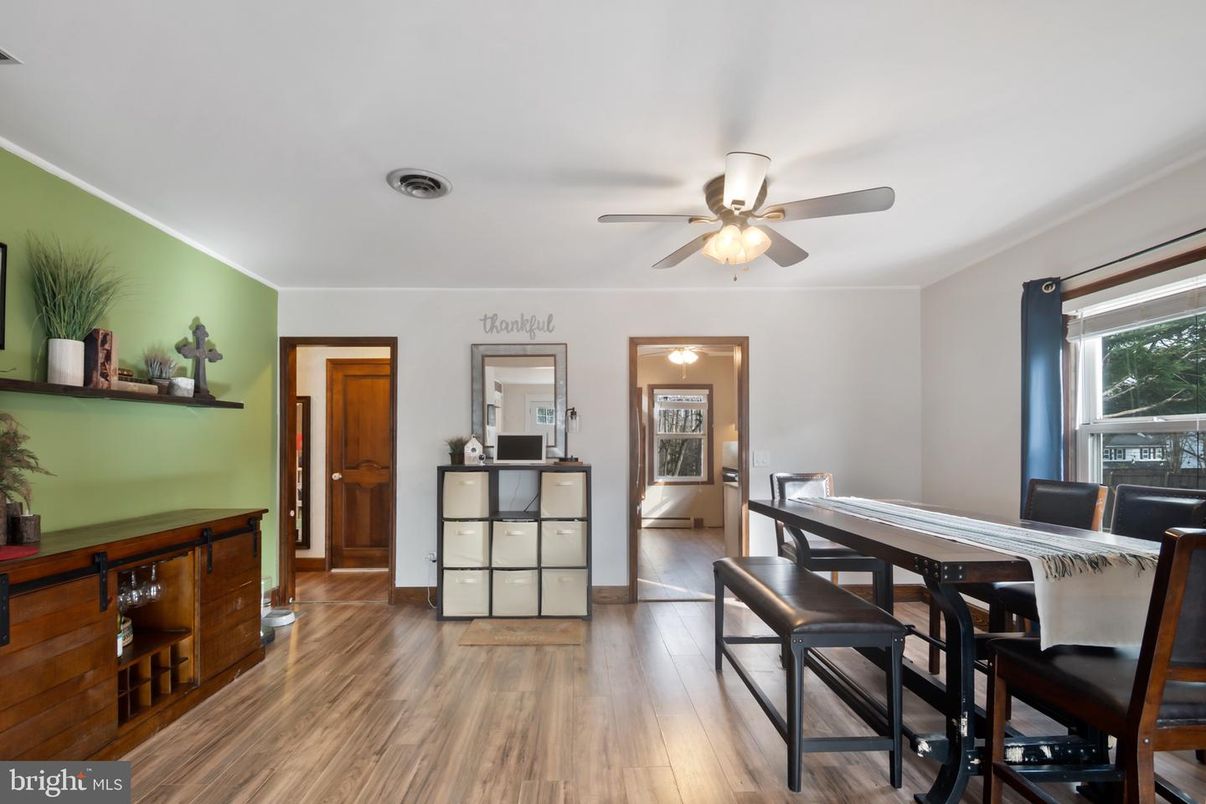 Dining room, Interior, Wood Texture Flooring