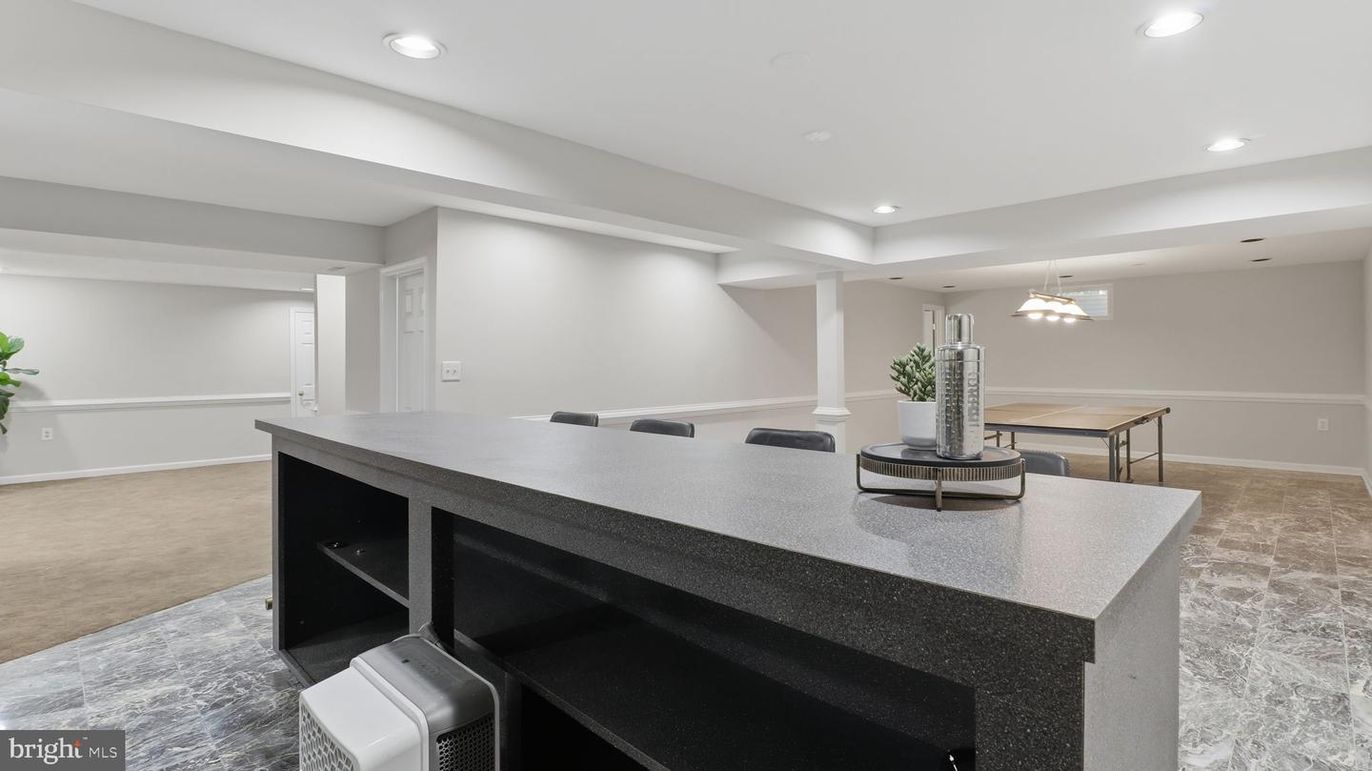 Interior, Pendant Lights, Recessed Lighting