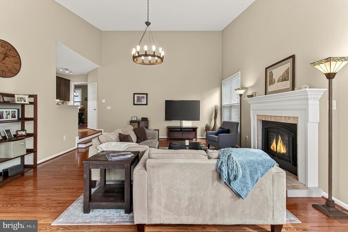 Chandelier, Fireplace, Interior, Living room, Pendant Lights, Wood Texture Flooring