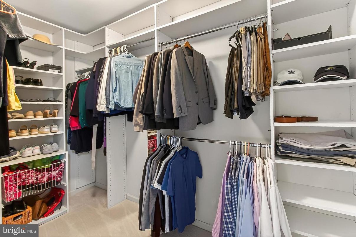 Interior, Walk-in Closets