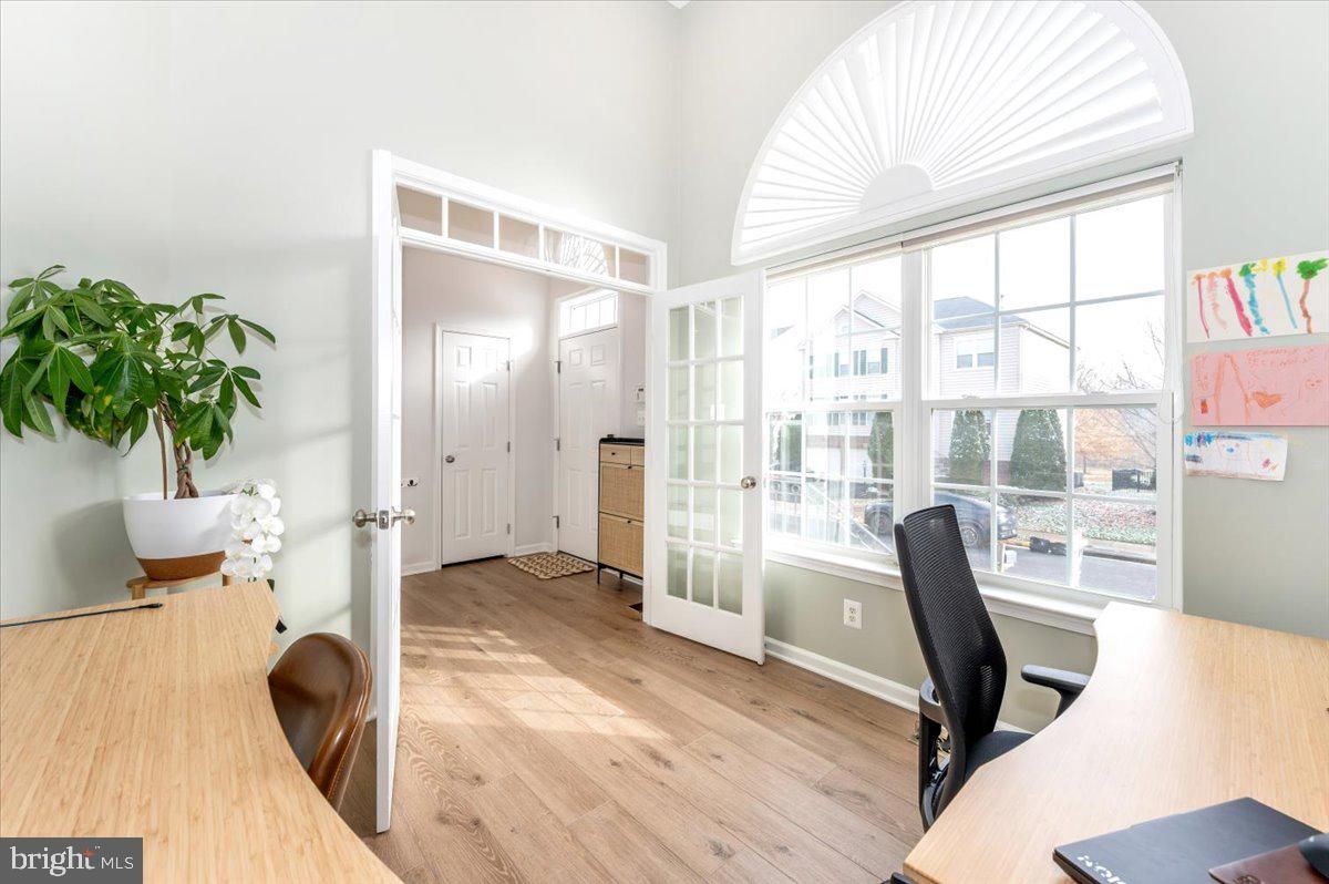 Home Office, Interior, Wood Texture Flooring