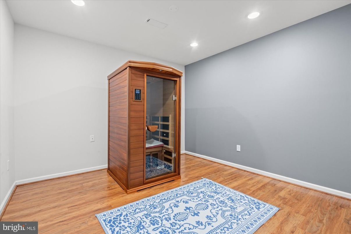 Interior, Recessed Lighting, Sauna Room