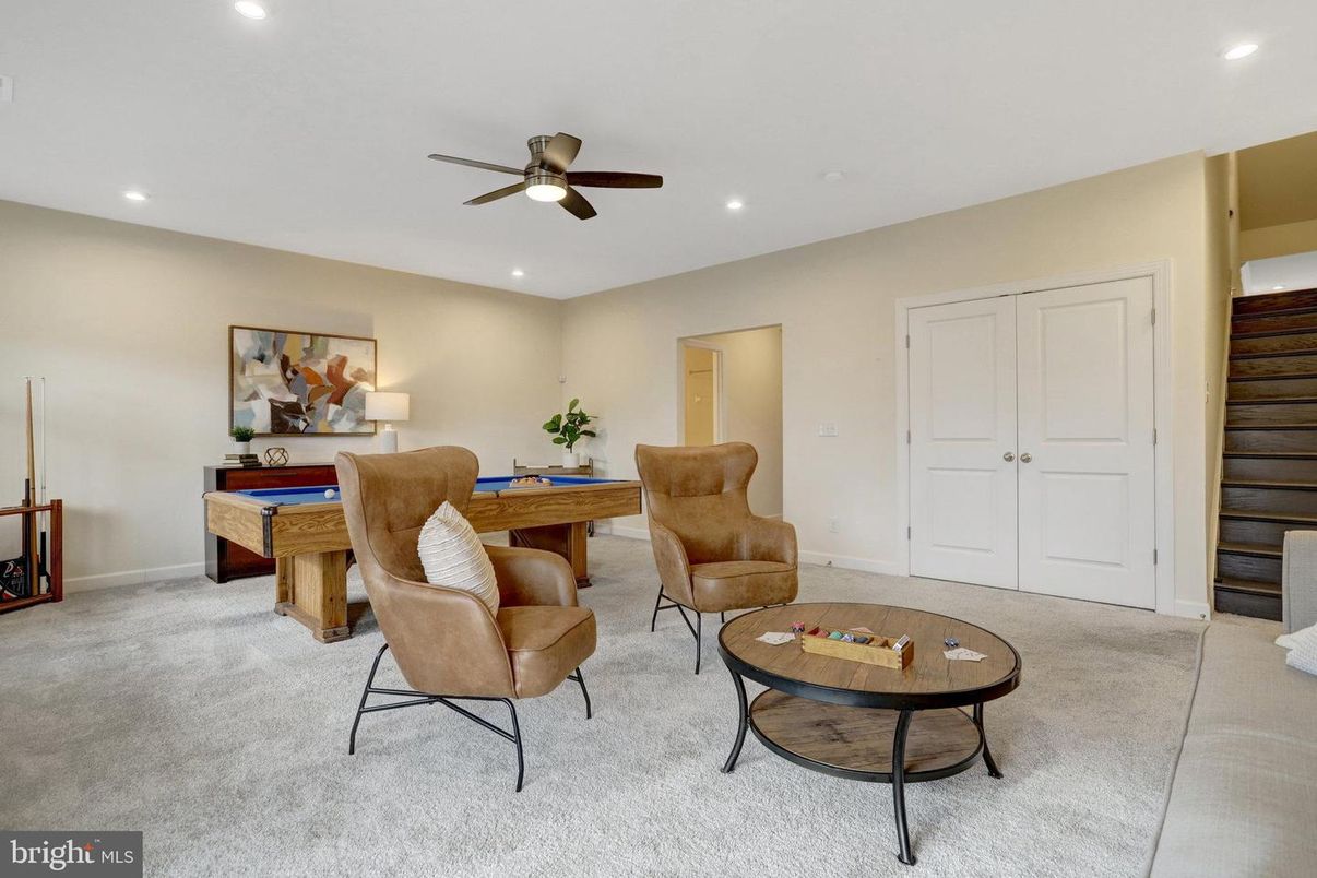 Billiard Table, Game Room, Interior, Recessed Lighting