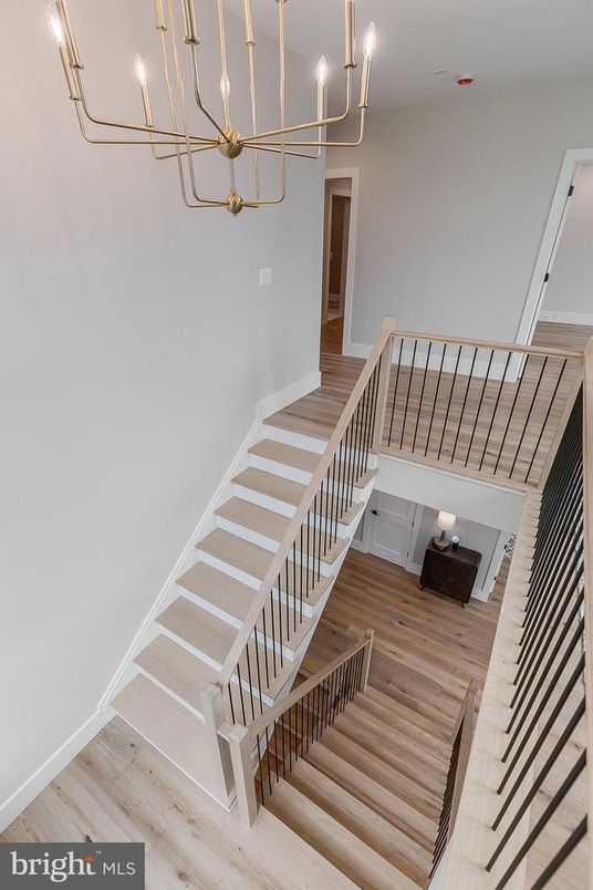 Interior, Pendant Lights, Wood Texture Flooring