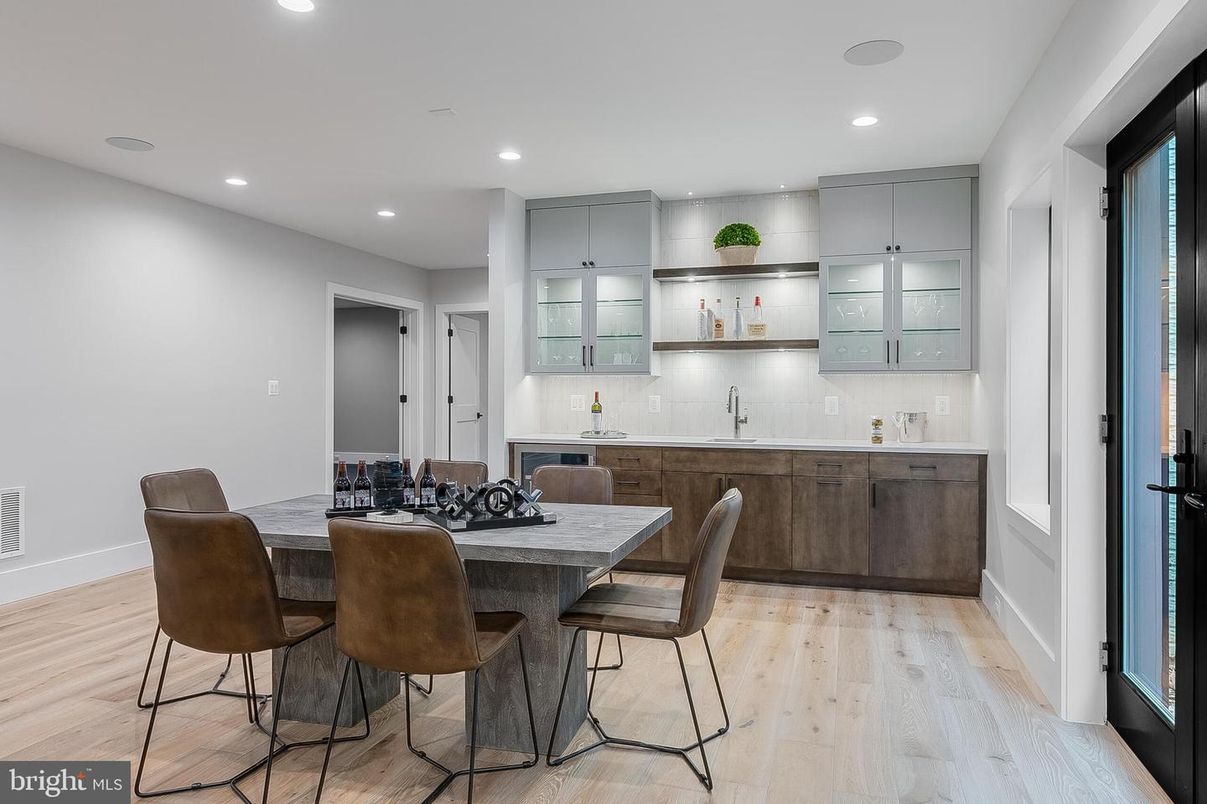 Dining room, Interior, Kitchen, Recessed Lighting, Wood Texture Flooring