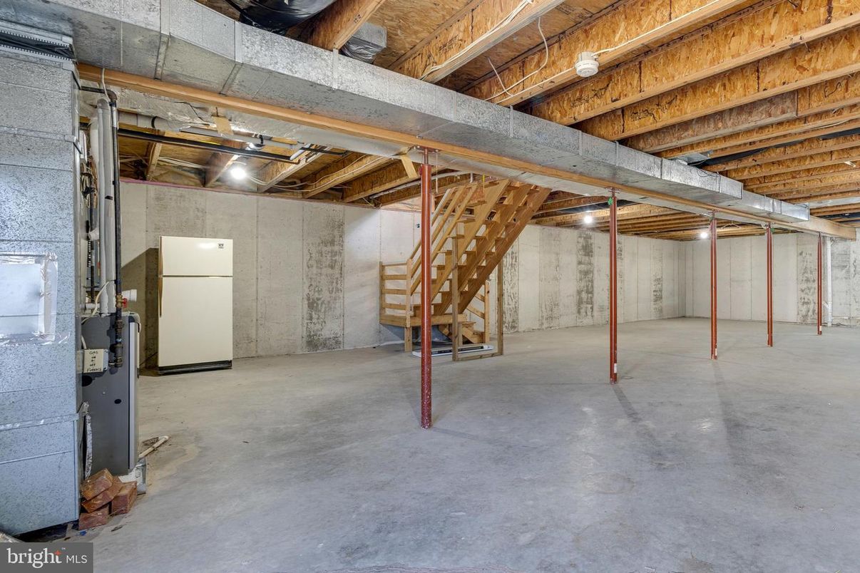 Interior, Wooden Beams