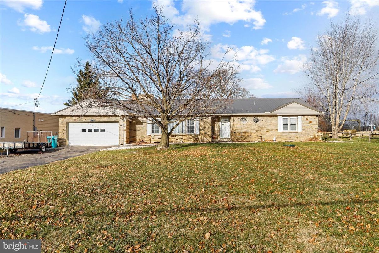 Attached, Backyard, Detached Garage, Exterior, Facade, Cape Cod