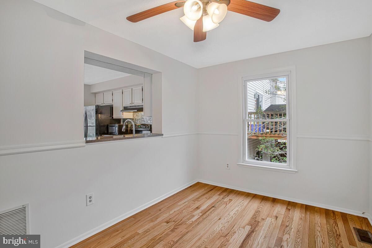 Empty room, Interior, Kitchen, Wood Texture Flooring