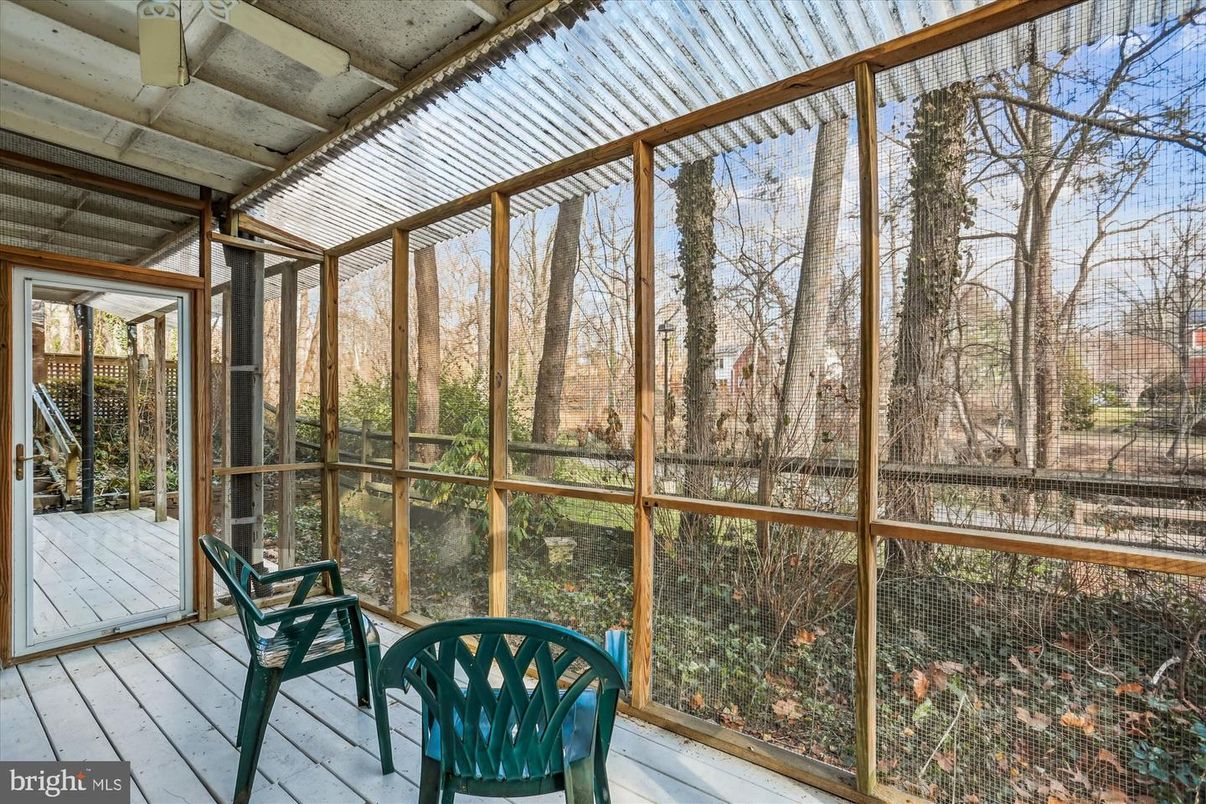 Interior, Sun Room, Wood Texture Flooring