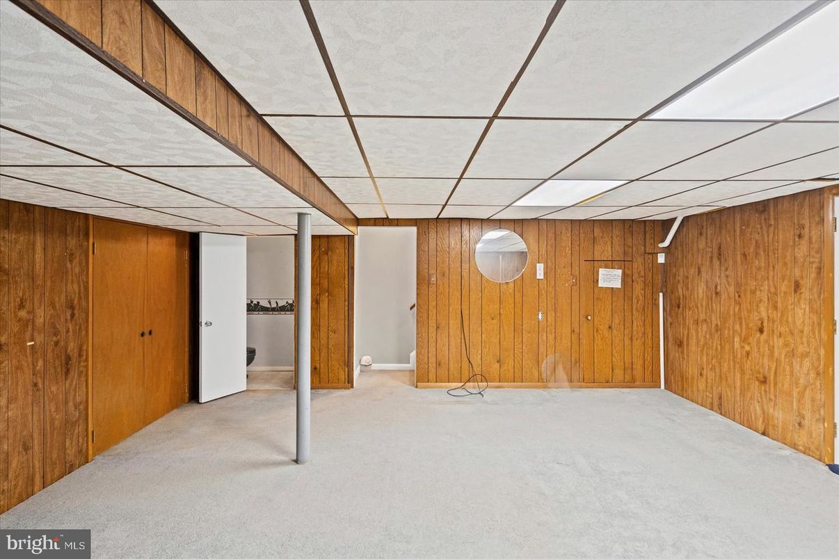 Empty room, Interior, Wooden Walls