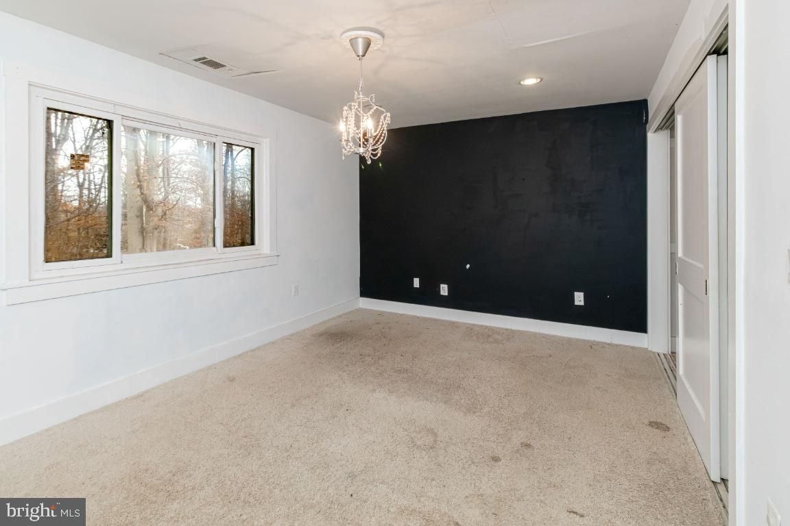 Chandelier, Empty room, Interior, Recessed Lighting