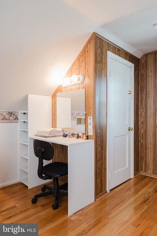 Home Office, Interior, Wood Texture Flooring, Wooden Walls