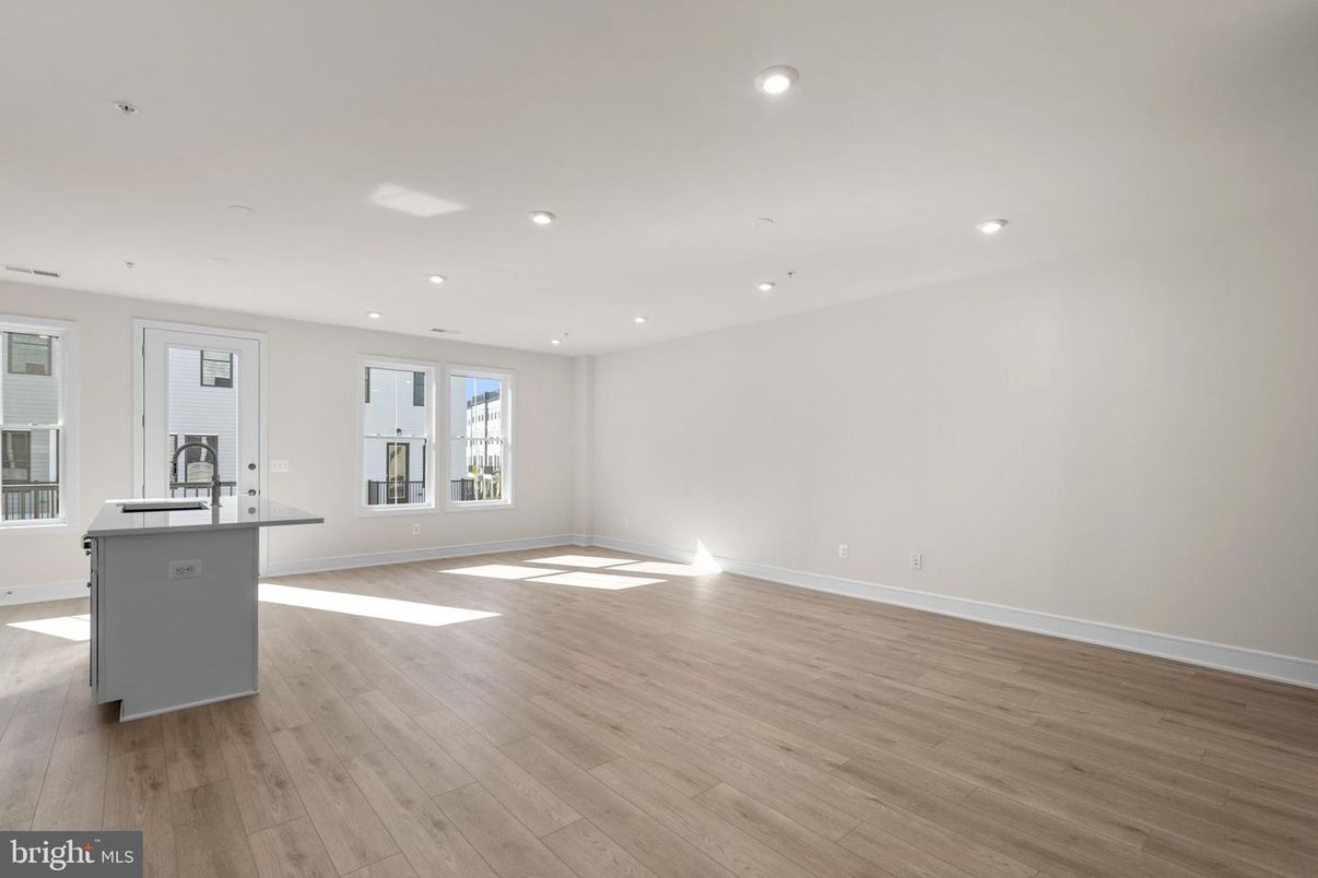 Empty room, Interior, Kitchen, Recessed Lighting, Wood Texture Flooring