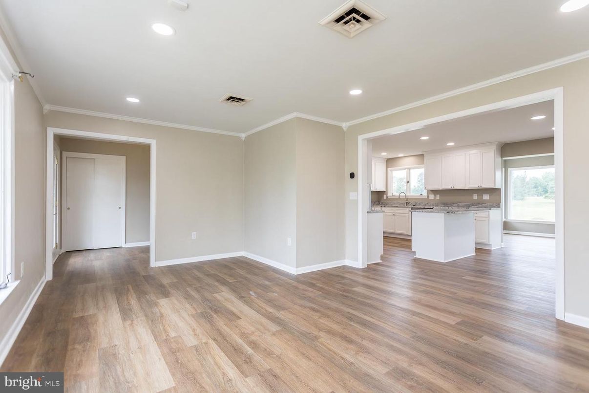 Empty room, Interior, Kitchen, Recessed Lighting, Wood Texture Flooring