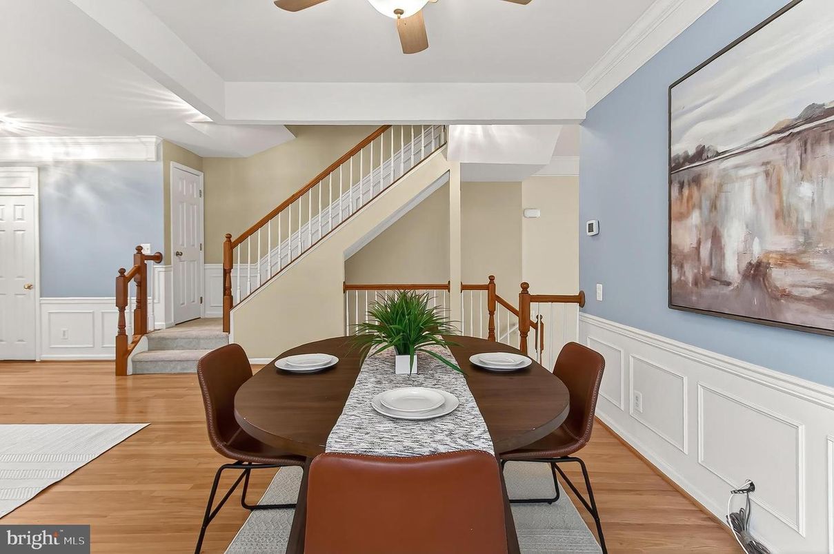Dining room, Interior, Wood Texture Flooring